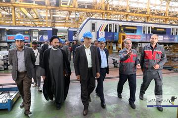 تشکری هاشمی در بازدید 5 ساعته از کارخانه واگن‌سازی تهران خبر داد: پیش‌بینی اورهال ۲۹ رام قطار مترو تا پایان سال/ بازسازی واگن‌های مترو، ضامن ایمنی مسافران در سفرها